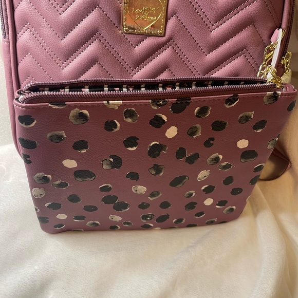 Betsey Johnson mauve with gold colored hardware, NWT - Picture 2 of 15